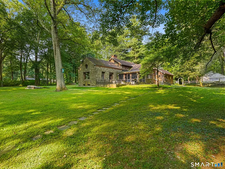 3392 Huntington Rd — Photo 3