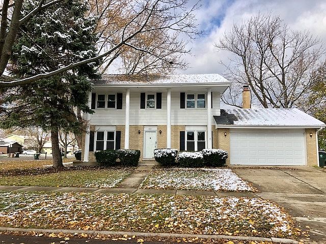 1st image of 2411 S Cedar Glen Dr