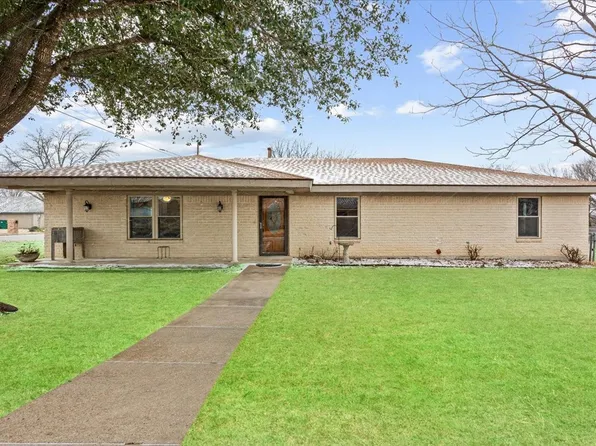 610 Meadowlark St, Hamilton, TX 76531