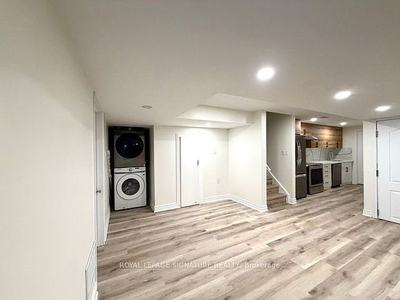 3rd image of 362 Landsborough Ave #Basement