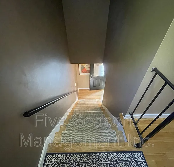 70 Pleasant Ave — Photo 26
