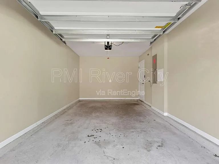 7608 Rain Forest Dr N — Photo 30