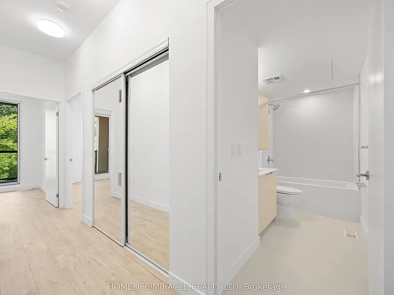 174 Clonmore Dr #9 — Photo 21