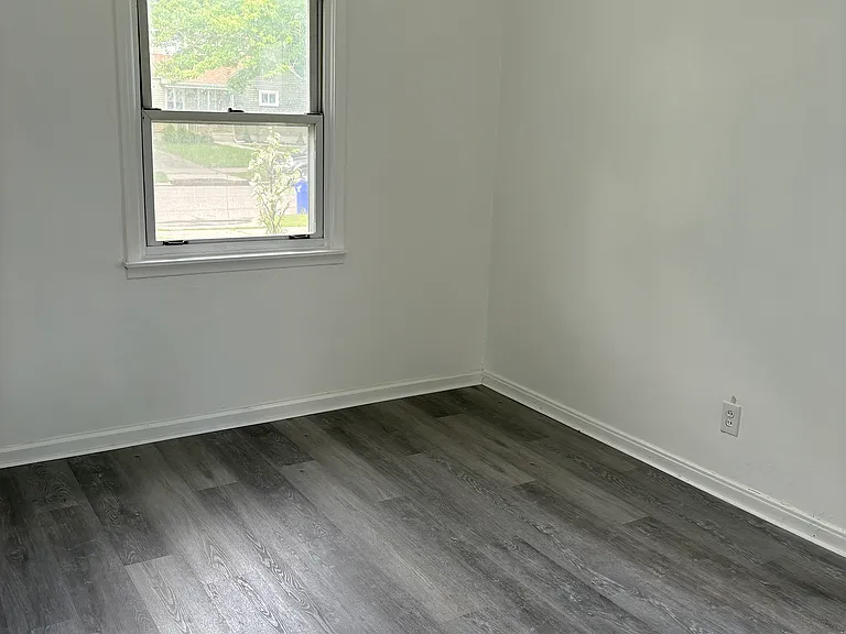 5251 Neff Ave — Photo 8