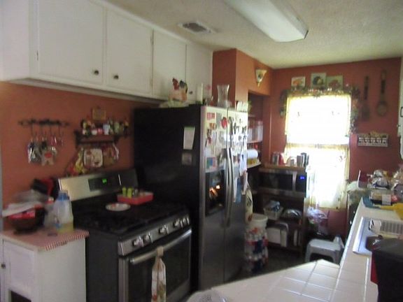 3rd image of 3016 W 4th St