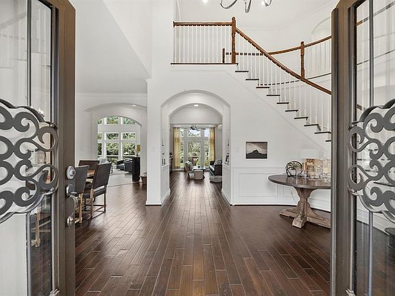 5th image of 6107 Abercombie Lane