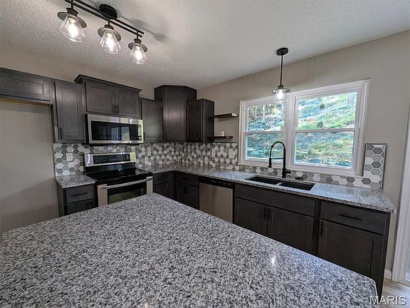 5th image of 2973 Royal Gorge Ln