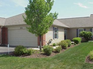 572 S Essington Dr, Round Lake, IL 60073