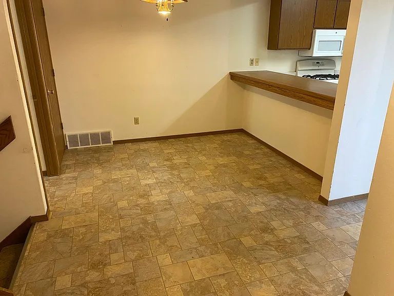 4PLEX-1919 Carol Dr — Photo 5