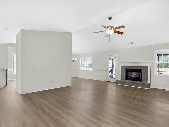 2nd image of 705 E Hightree Ln