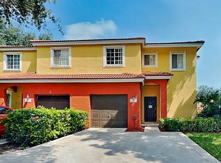 10331 SW 18th St, Hollywood, FL 33025