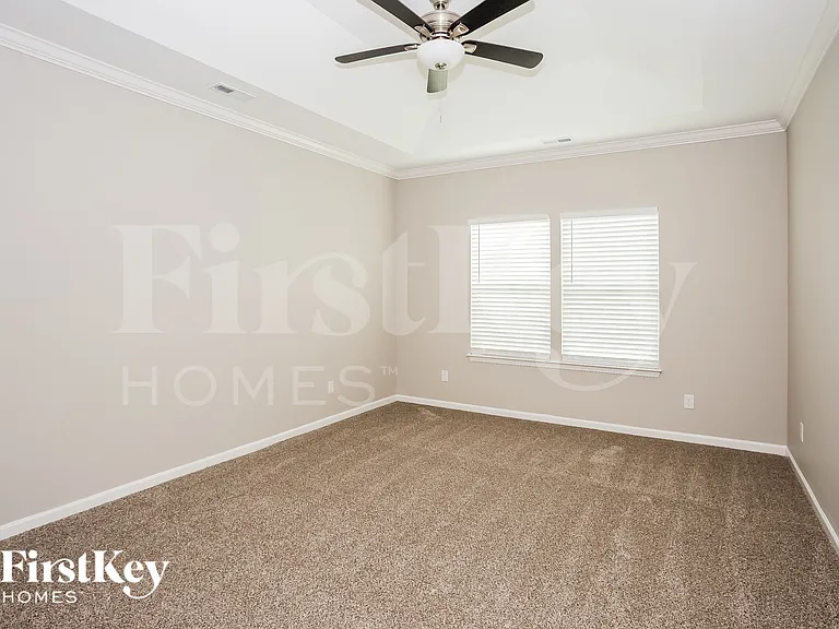 777 Alexander Commons Dr — Photo 9