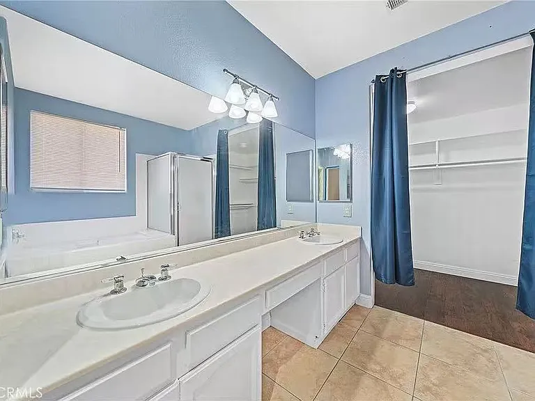 39647 Dartanian Pl — Photo 42