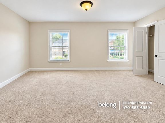 3rd image of 365 Lockwood Pl