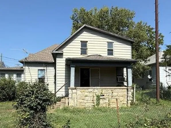 503 Benton Ave, Excelsior Springs, MO 64024