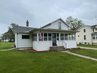 108 S State St, Franklin Grove, IL, 61031
