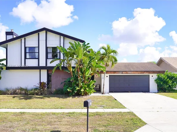 760 Windtree Way, Wellington, FL 33414