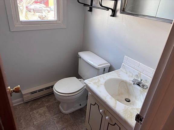 3rd image of 3-22 Church St