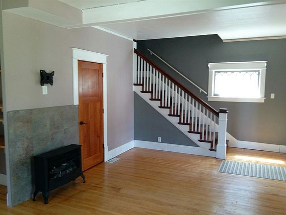 4th image of 9 W Ross St