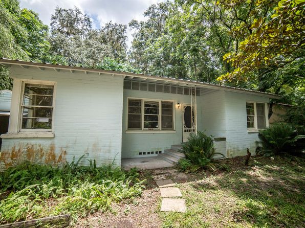 425 NW 25th St