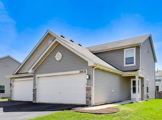 2631 Carlisle Ln, Hampshire, IL