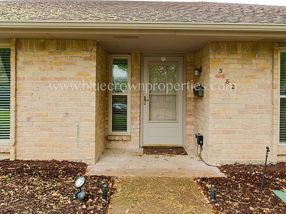 4th image of 3182 Darvany Dr