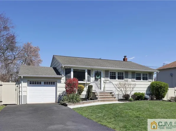 38 Florence Ave, Colonia, NJ 07067