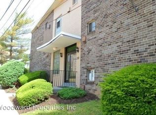 30 S State Rd APT 08B, Upper Darby, PA 19082
