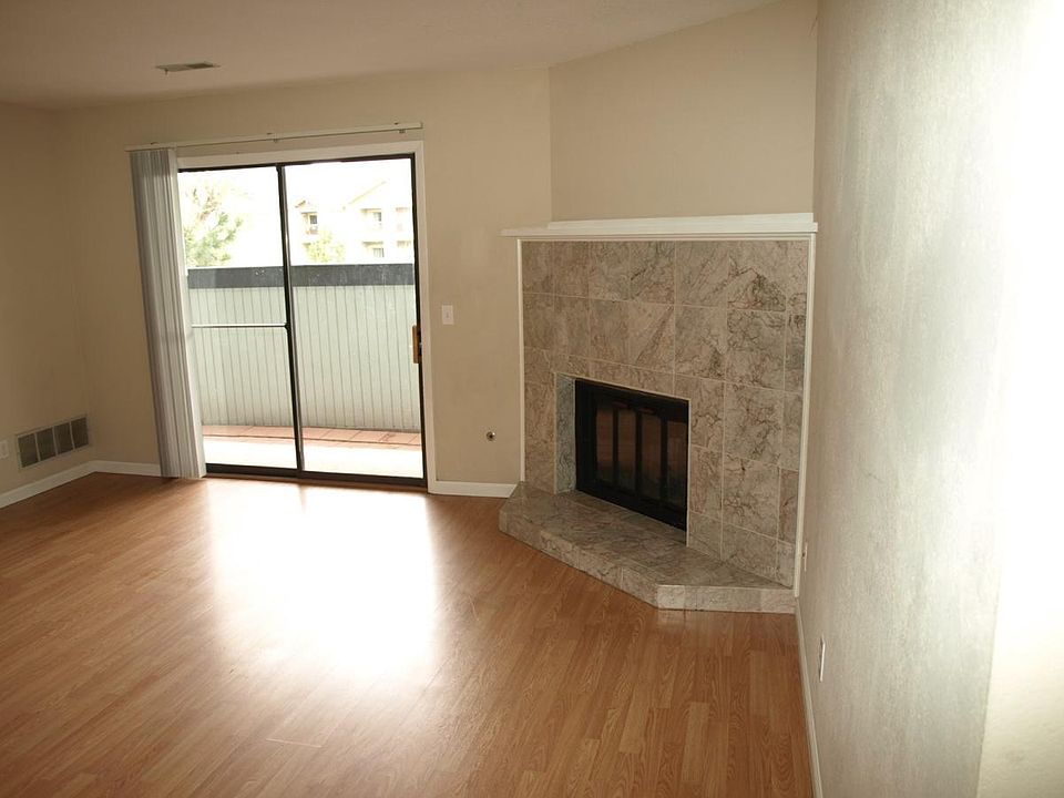 Living Room with Fireplace