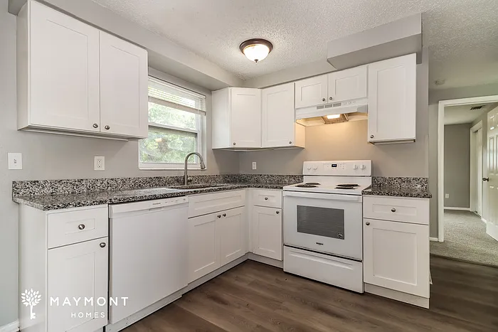 4723 Aegean Ave — Photo 6