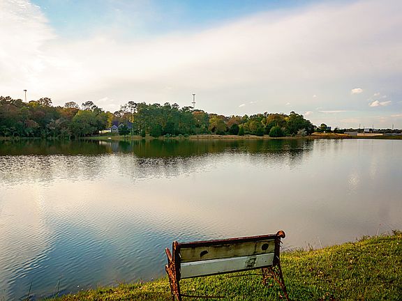 5th image of 9910 Crescent Cove Dr #9816SC