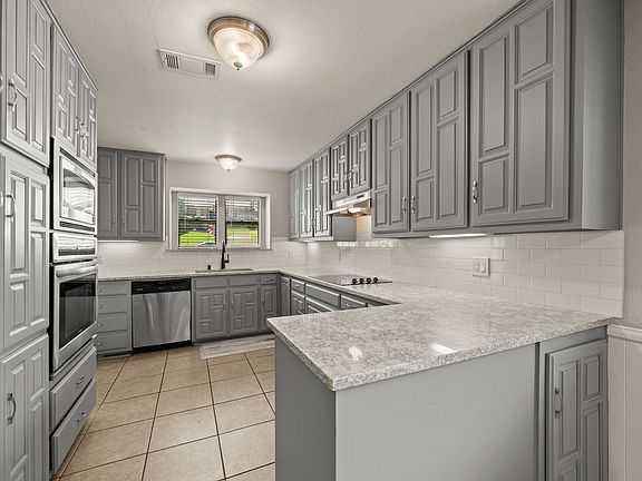 5th image of 1305 Tierra Calle
