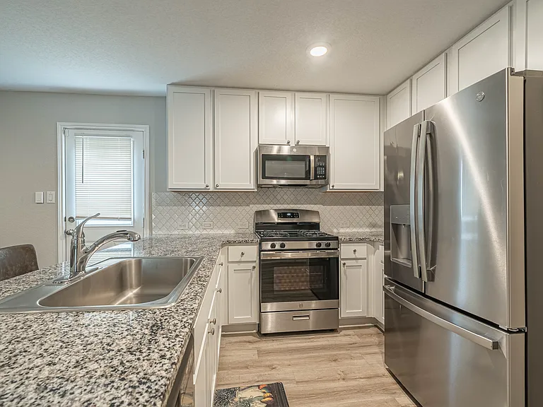 6410 Magee Run — Photo 10