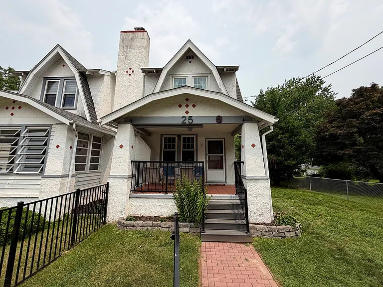 25 N Concord Rd — Photo 1
