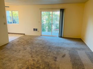 8621 SW 30th Ave #208, Portland, OR 97219