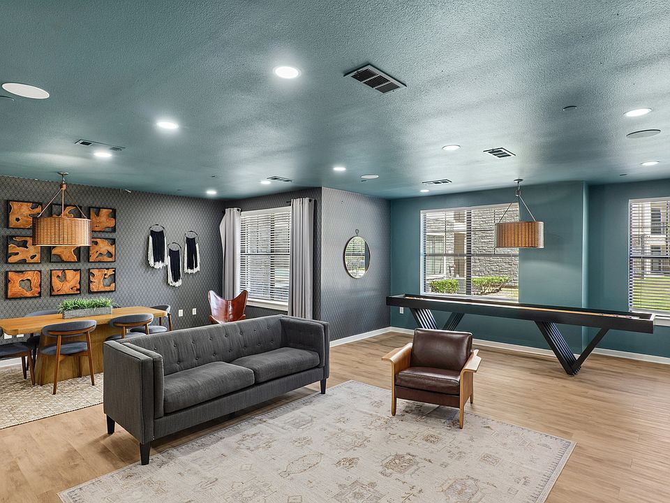 Resident Lounge 2