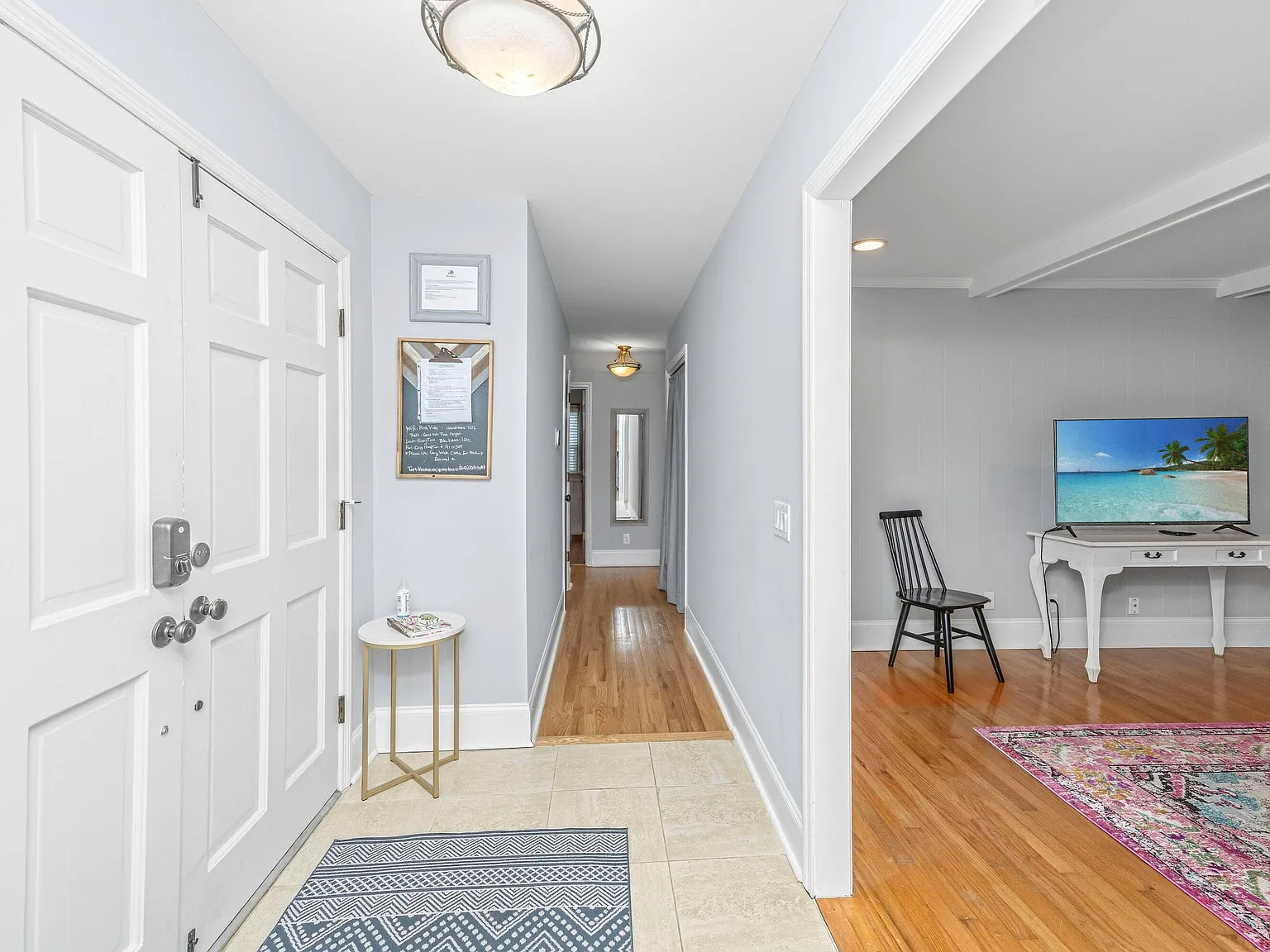 4 bed, 2.0 bath, 2000 sqft, $5,900 — Photo 4