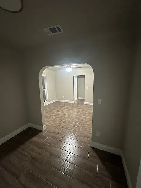 1 bed, $1,200 — Photo 2