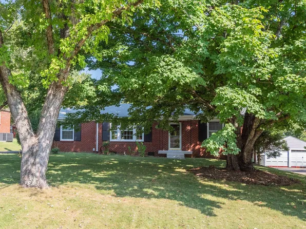 308 Fieldcrest Dr, Nashville, TN 37211