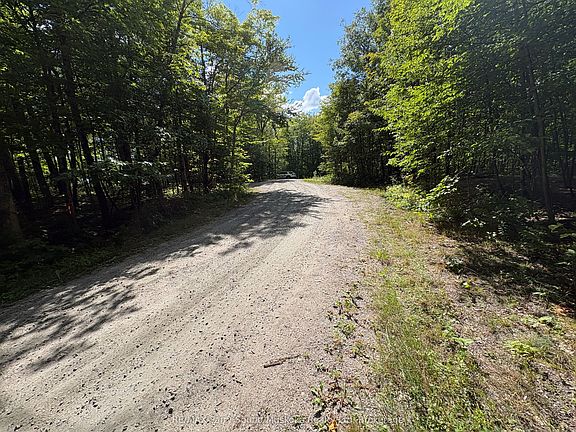 2nd image of 0 Ahmic Lake Rd