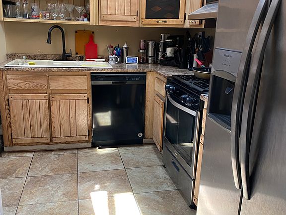 3rd image of 89-8 91st St #1