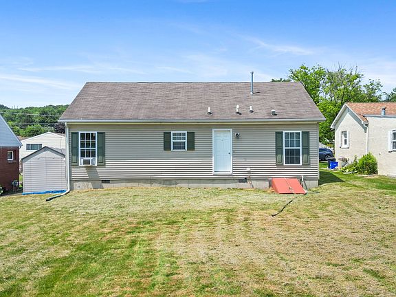 4th image of 702 Milan Ave