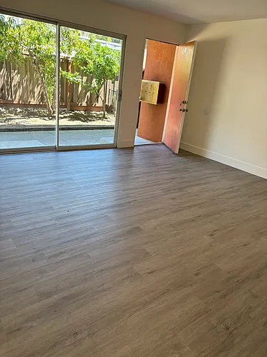 226 Arana Dr Photo 1