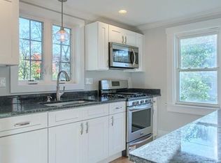 27 Chapel St, Ashburnham, MA 01430