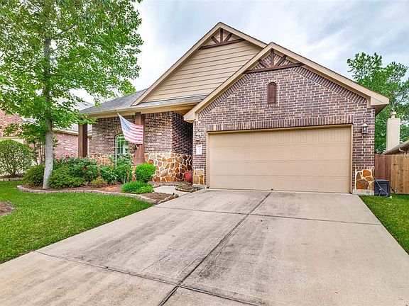 4th image of 131 Clearmont Pl