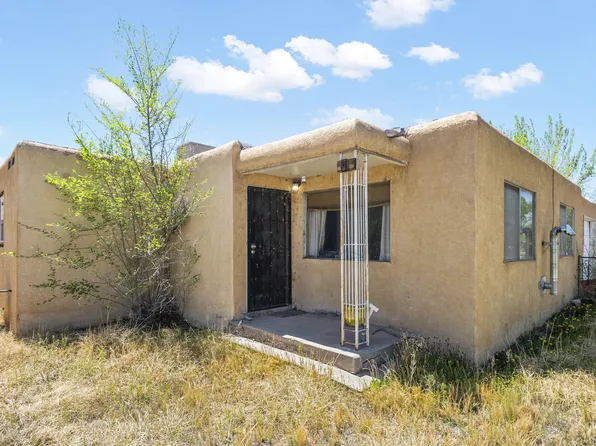 1808 Malpais Rd SW, Albuquerque, NM 87105
