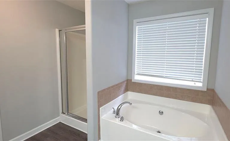 439 Red Bud Rd — Photo 11
