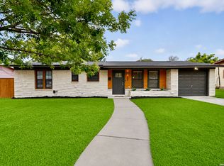458 Maplewood Ln, San Antonio, TX 78216