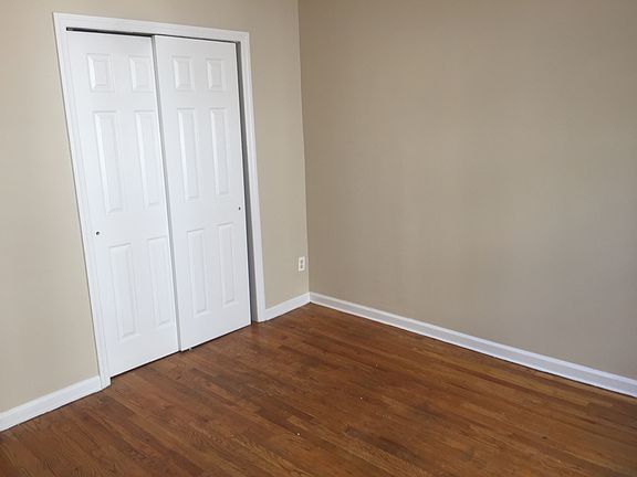 4th image of 25-67 Steinway St #2R