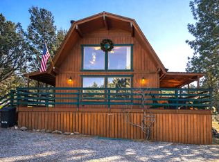 5535 Harbor View Dr, Weed, CA 96094